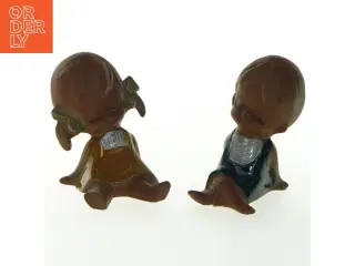 Porcelænsfigurer af børn (str. 8x7 cm)