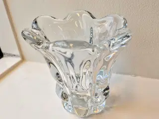Glasvase fra Orrefors.