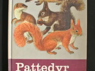 pattedyr i farver, af leif lyneborg. ill. af henni