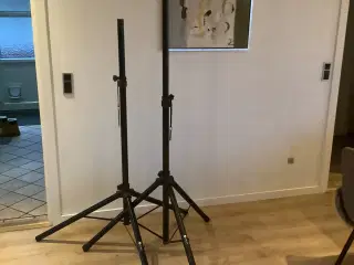 Højtaler/ lys stativer