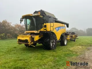 New Holland CX 880