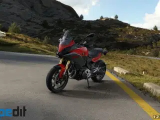 BMW F 900 XR