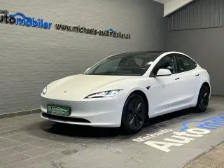 Tesla Model 3  Long Range AWD