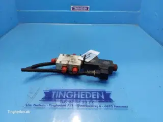 Massey Ferguson 32 Ventil 45110055