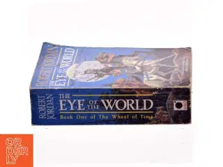 The Eye of the World af Robert Jordan ( LUO BO TE QIAO DAN ) (Bog)