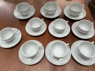 Pillivvuyt kaffe og te kopper