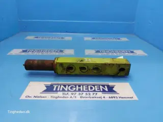 Claas Dominator 76 Beslag 0006474260