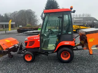 Kubota 2350 minitraktor / 770 timer / vinterudstyr