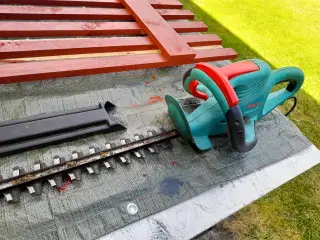 Bosch hækkeklipper.