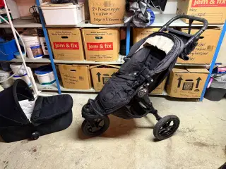 Baby elite baby jogger m/ lift og mad