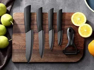 Eksklusivt keramisk knivsæt - 4 knive og skræller