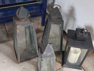 Lanterner  4 stk 125 kr 