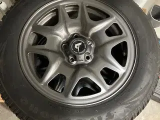 Hybrid fælge med vinterdæk 185/65R 15 WH4 Fireston