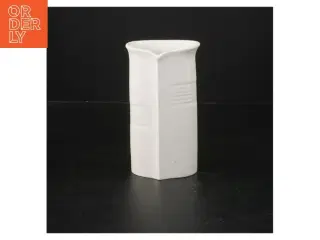 Lille porcelænsvase fra Søholm (str. 13 cm)