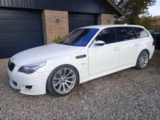 BMW M5 5,0 Touring SMG Van
