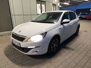 Peugeot 308 1,2 e-THP 130 Style