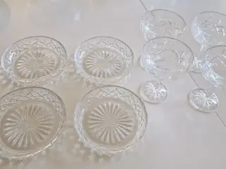 Glas asietter og serverings højglas