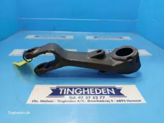 Massey Ferguson 690 Løftearm R. 1680033M1