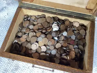 Mønter blandet 2.100 kr.