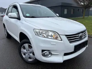 Toyota RAV4 2,2 D-4D 150 T3 4x4 Van