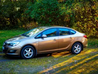 Alufælge m/sommerdæk til Opel Astra J