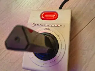 Joysticks til Commodore 64