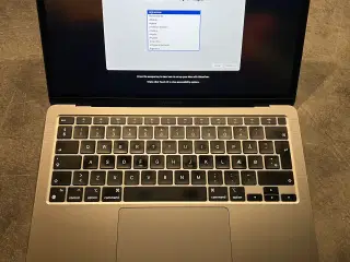 MacBook Air M1 13" 8 GB RAM 256 GB SSD