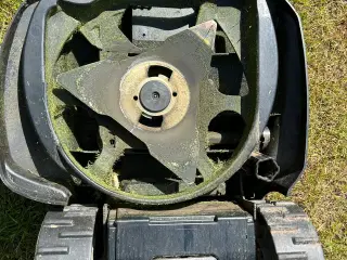 Robot plæneklipper