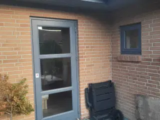 Gode brugte vinduer/terrassedør billigt til salg