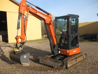 Hitachi U26