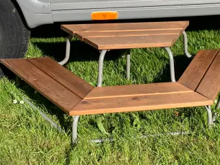 Solid trappe til campingvogn