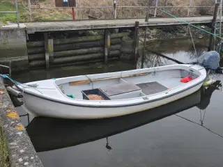 Rigtig fin fiske jolle til salg 
