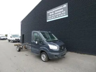 Ford Transit 350 L3H1 2,2 TDCi Trend RWD 125HK Ladv./Chas. 6g