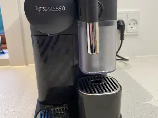 DeLonghi kapsel kaffemaskine - brugt 3 uger