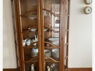 Vitrineskab meget smukt 