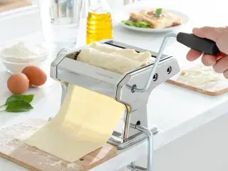 Frisk pastamaskine med opskrifter Frashta