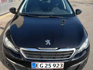 Lækker Peugeot 308 SW 1,2 pureTech 130 hk