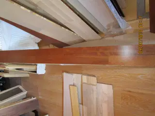 MØRK, KORT PLANK,LAK