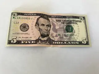 Five Dollars USA 2013
