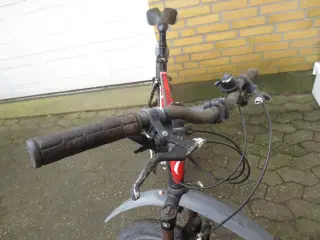 1 stk Mountainbike Specialized model XL 26 tommer 