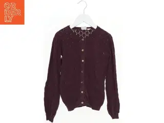 Lilla cardigan med mønster fra VRS (str. 122)