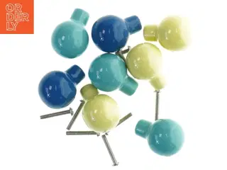 Farvede keramikknopper (str. 4x3 cm)