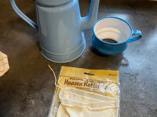 Madam blå kande.