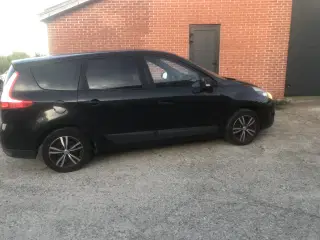 Renault Grand Scenic  1,6  7personers familie