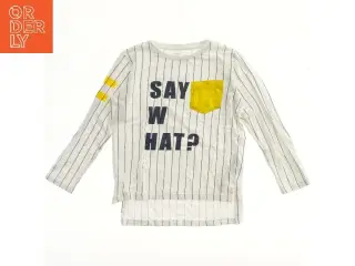 Langærmet bluse med tekst og striber fra Name It (str. 116)