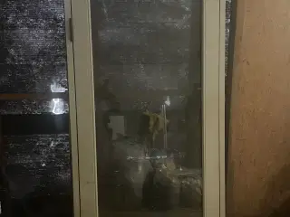 Hvid træ alu dør med lås