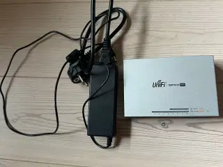 UniFi US 8-60w