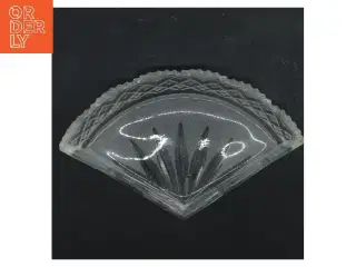 Dekorativt glasfad (str. 14x8,5 cm)