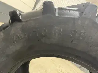 Vredestein 710/70R38