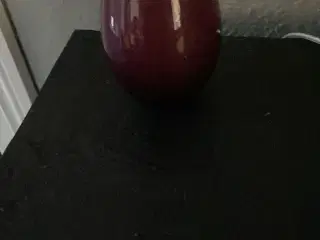 Cocoon vase 